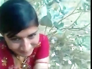 indian porn sites presents punjabi shire girl outdoor sex with lover